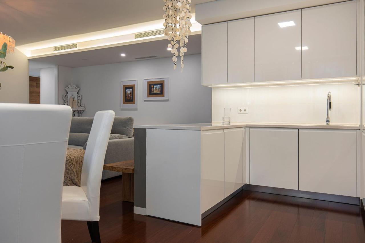 Touch Of Class 2Bdr Apartment By Lovelystay カスカイス エクステリア 写真